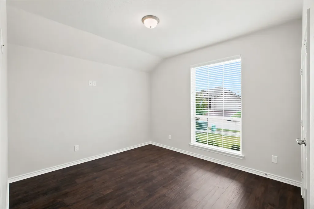 217 Angelina Court Azle TX 76020