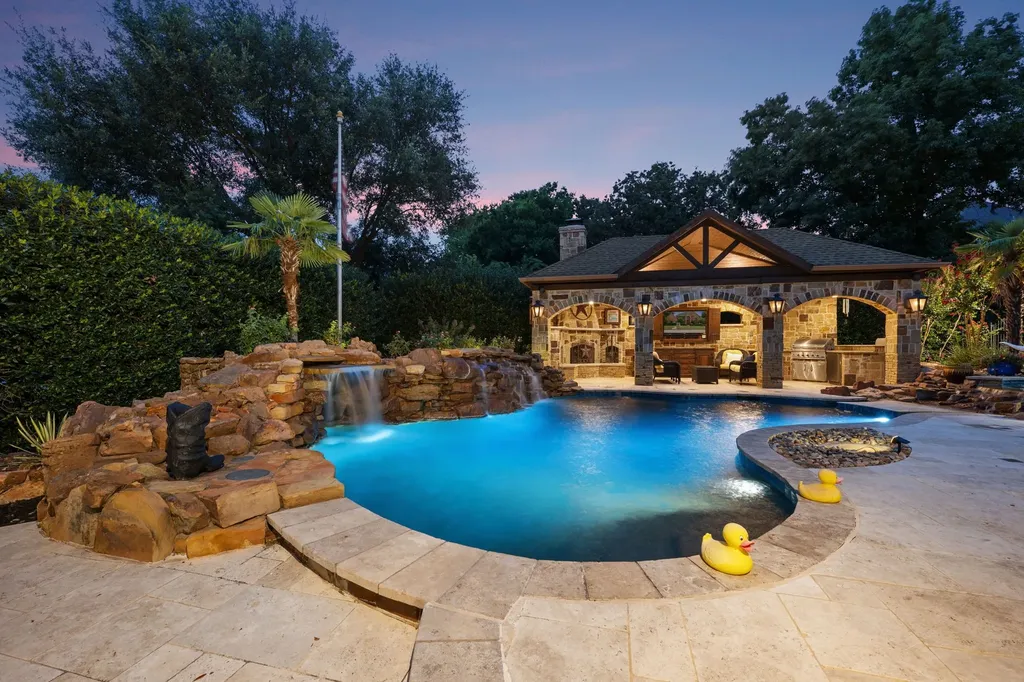 400 Indian Paintbrush Way Southlake TX 76092