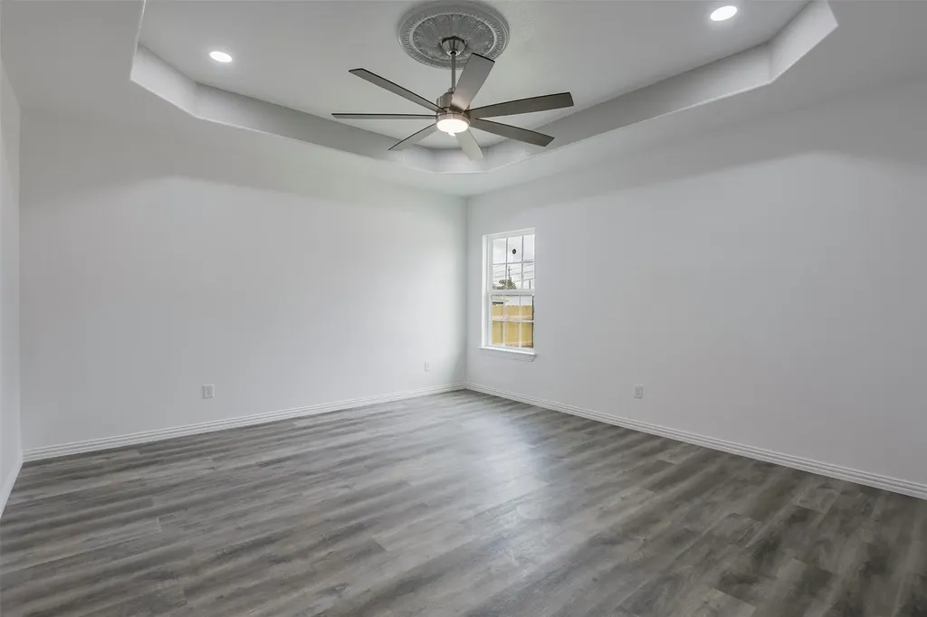 2502 S Denley Drive Dallas TX 75216