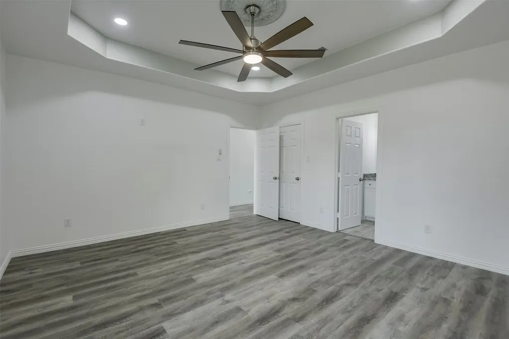 2502 S Denley Drive Dallas TX 75216
