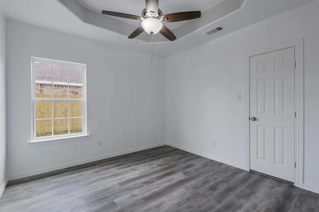 2502 S Denley Drive Dallas TX 75216