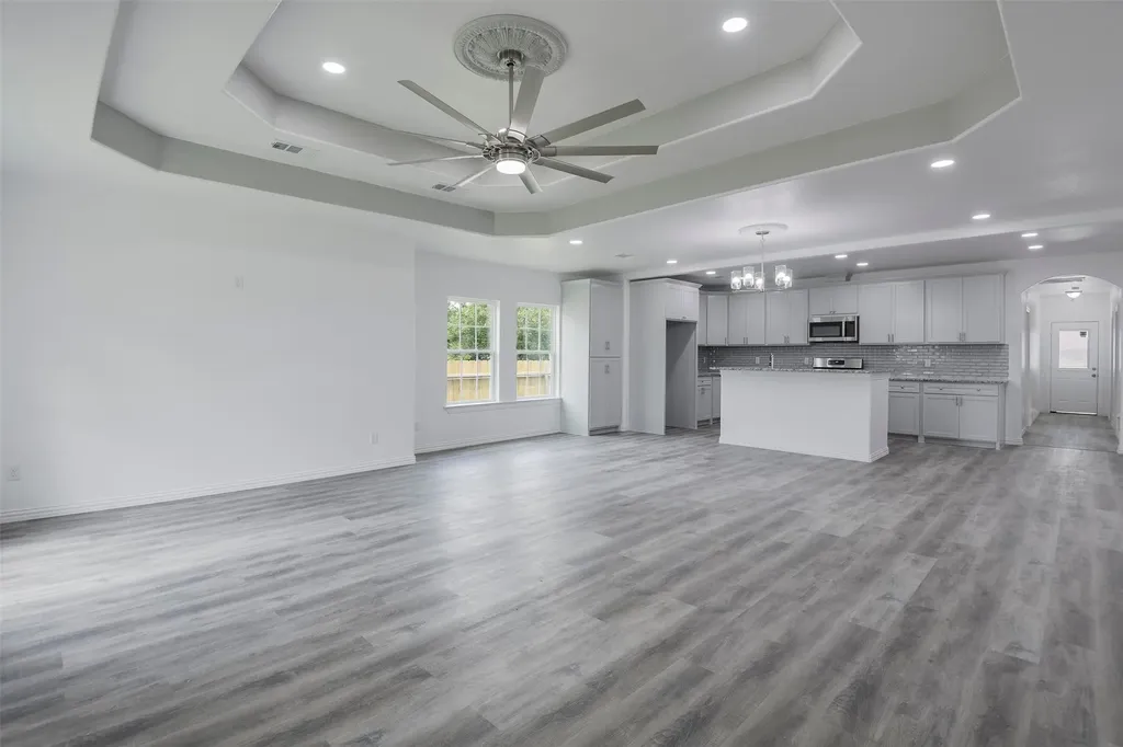 2502 S Denley Drive Dallas TX 75216