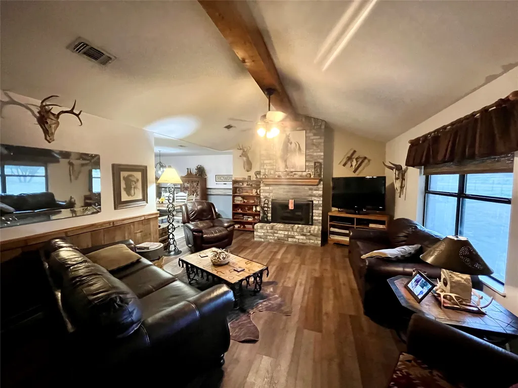 947 County Road 239 Hico TX 76457