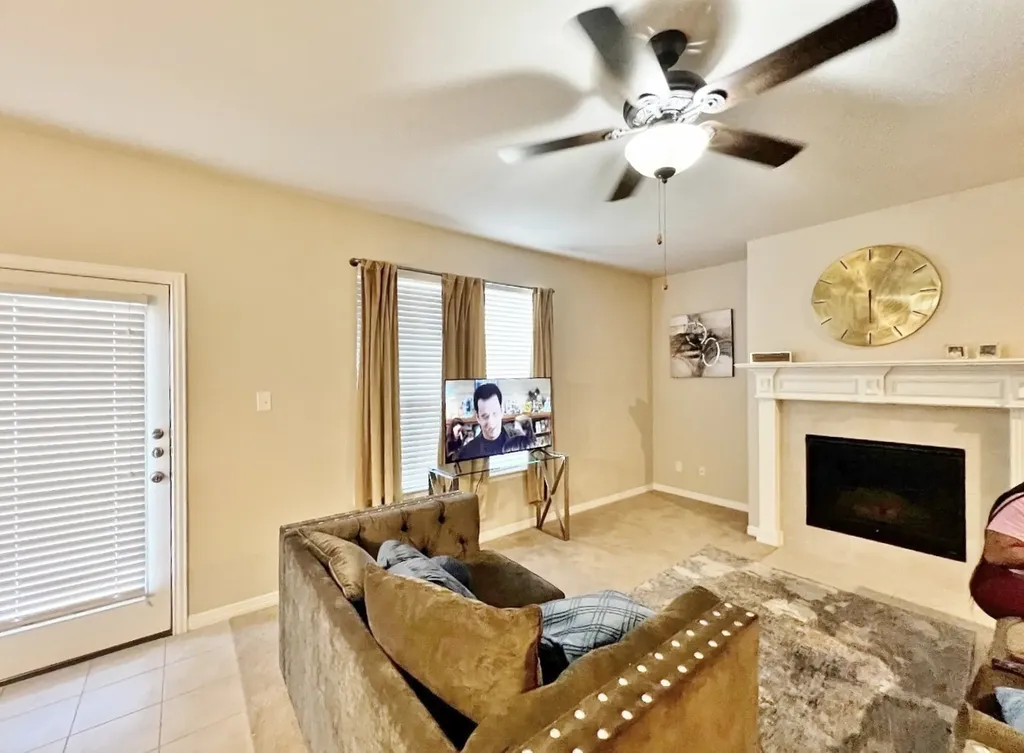 9322 Moon River Drive Arlington TX 76002