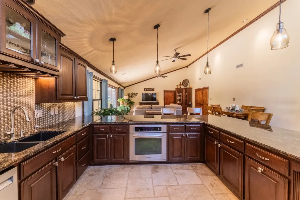 1200 Melony Drive Sulphur Springs TX 75482