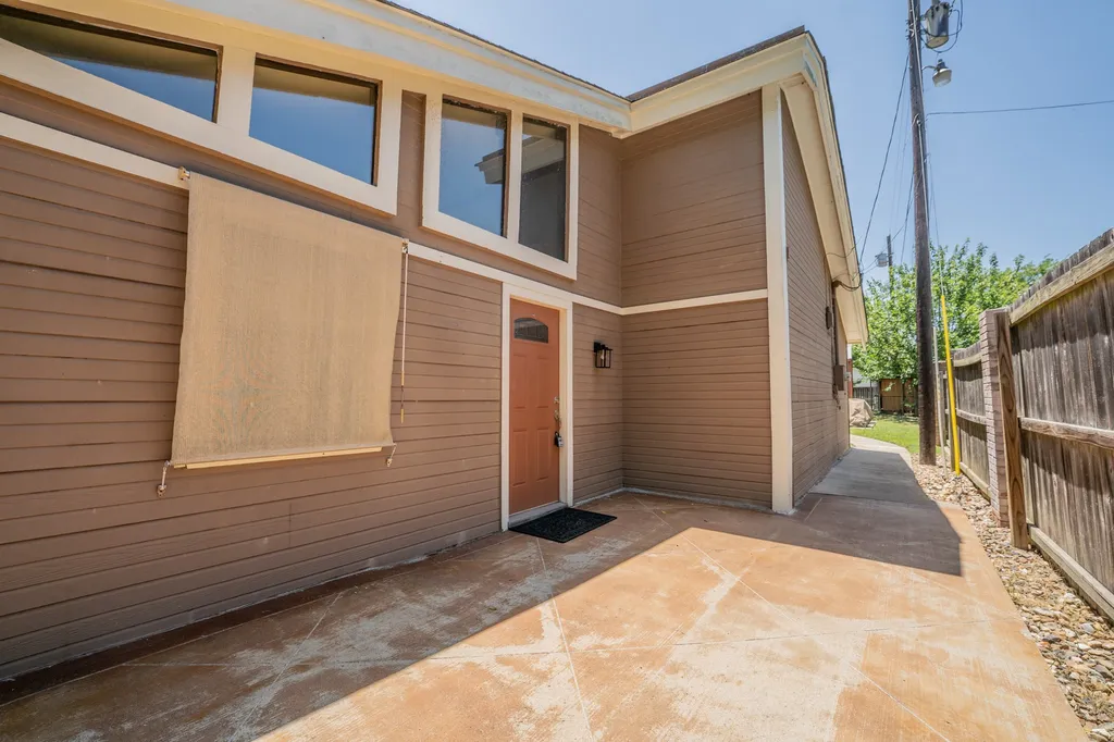1200 Melony Drive Sulphur Springs TX 75482