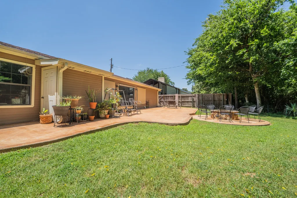 1200 Melony Drive Sulphur Springs TX 75482