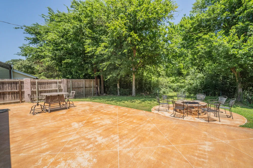 1200 Melony Drive Sulphur Springs TX 75482