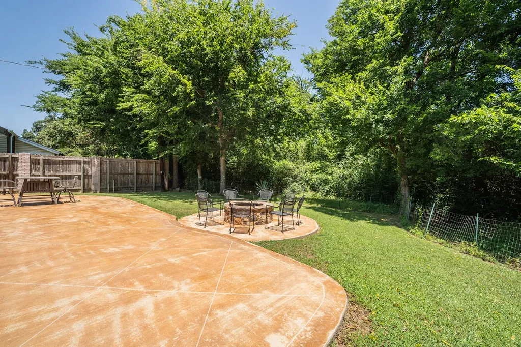 1200 Melony Drive Sulphur Springs TX 75482