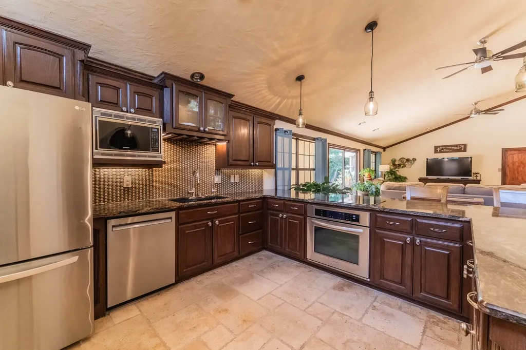 1200 Melony Drive Sulphur Springs TX 75482