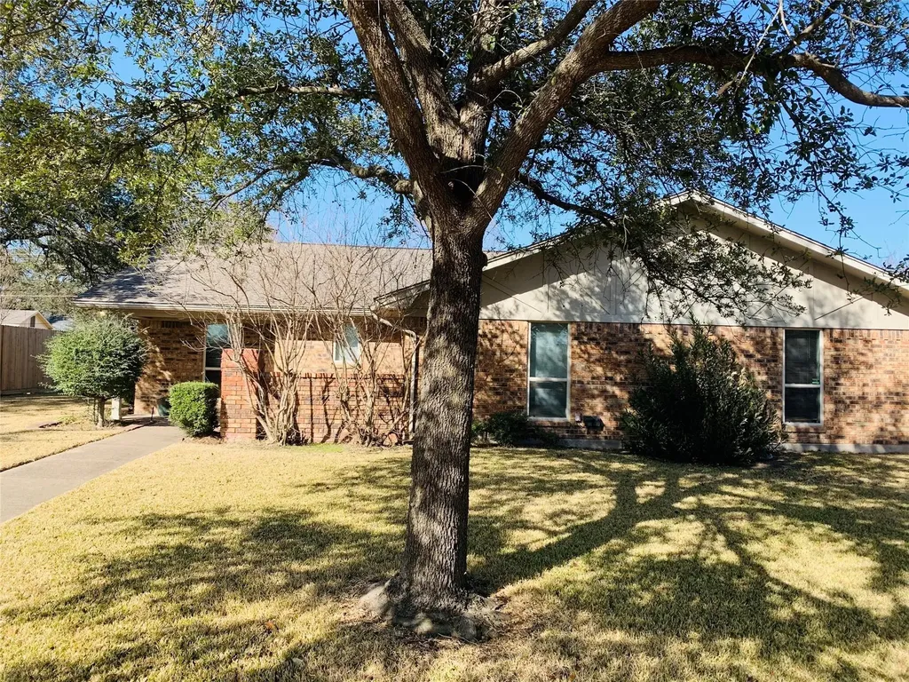 107 Sunview Street Sunnyvale TX 75182