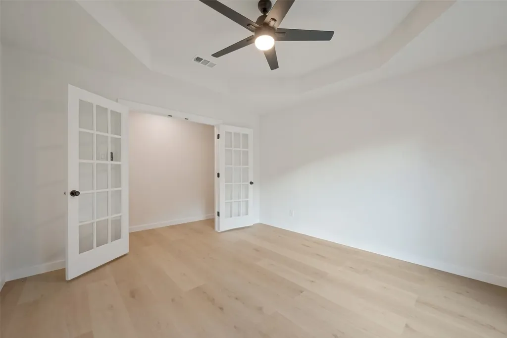 9904 Wandering Way Street Benbrook TX 76126