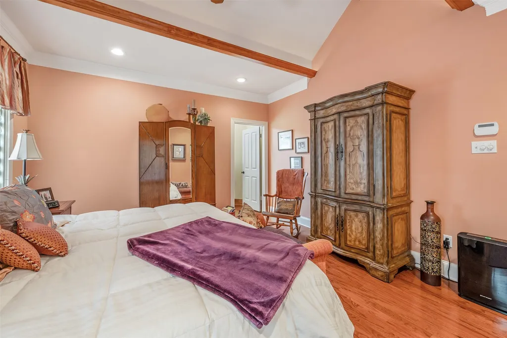 100 Red Oak Bullard TX 75757