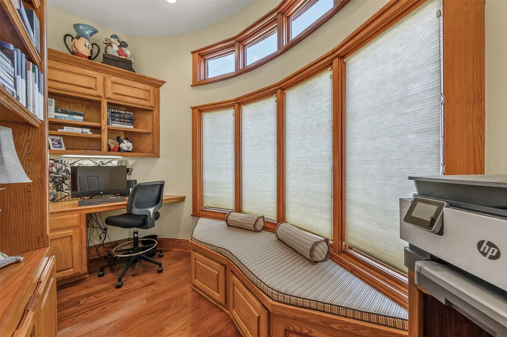 100 Red Oak Bullard TX 75757
