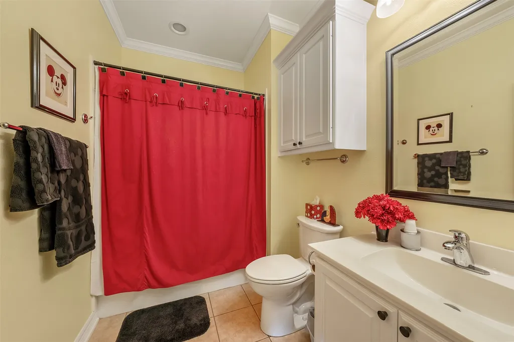 100 Red Oak Bullard TX 75757