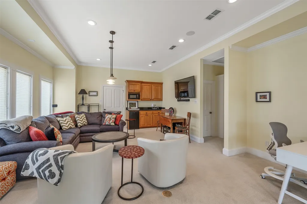 100 Red Oak Bullard TX 75757