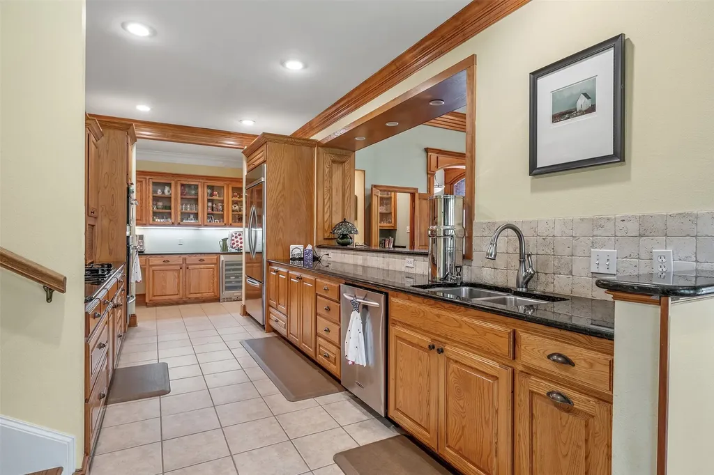 100 Red Oak Bullard TX 75757