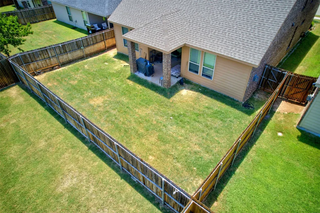 2113 Lake Hawthorne Trail Little Elm TX 75068