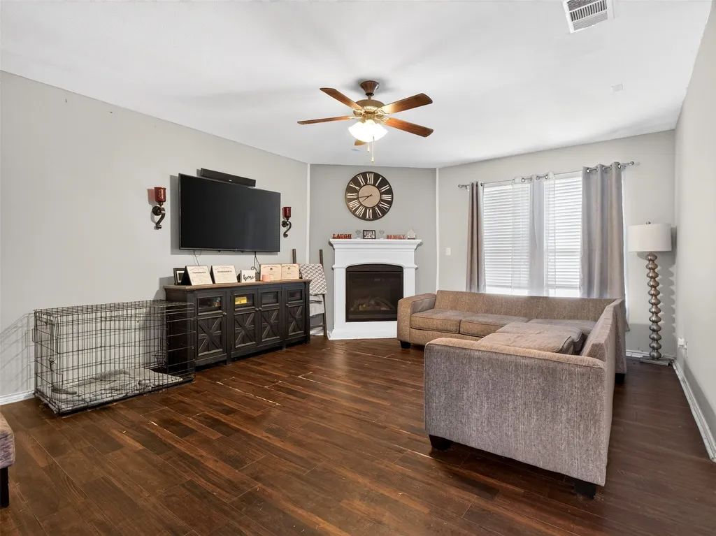 2113 Lake Hawthorne Trail Little Elm TX 75068