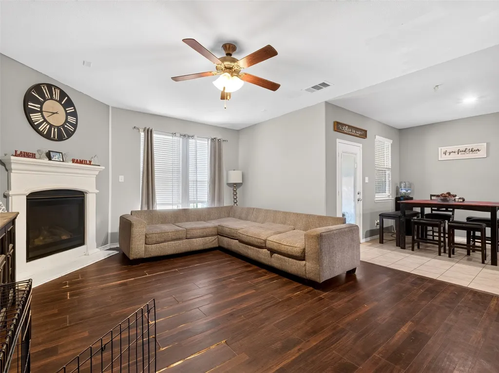 2113 Lake Hawthorne Trail Little Elm TX 75068