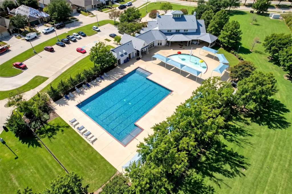 2113 Lake Hawthorne Trail Little Elm TX 75068