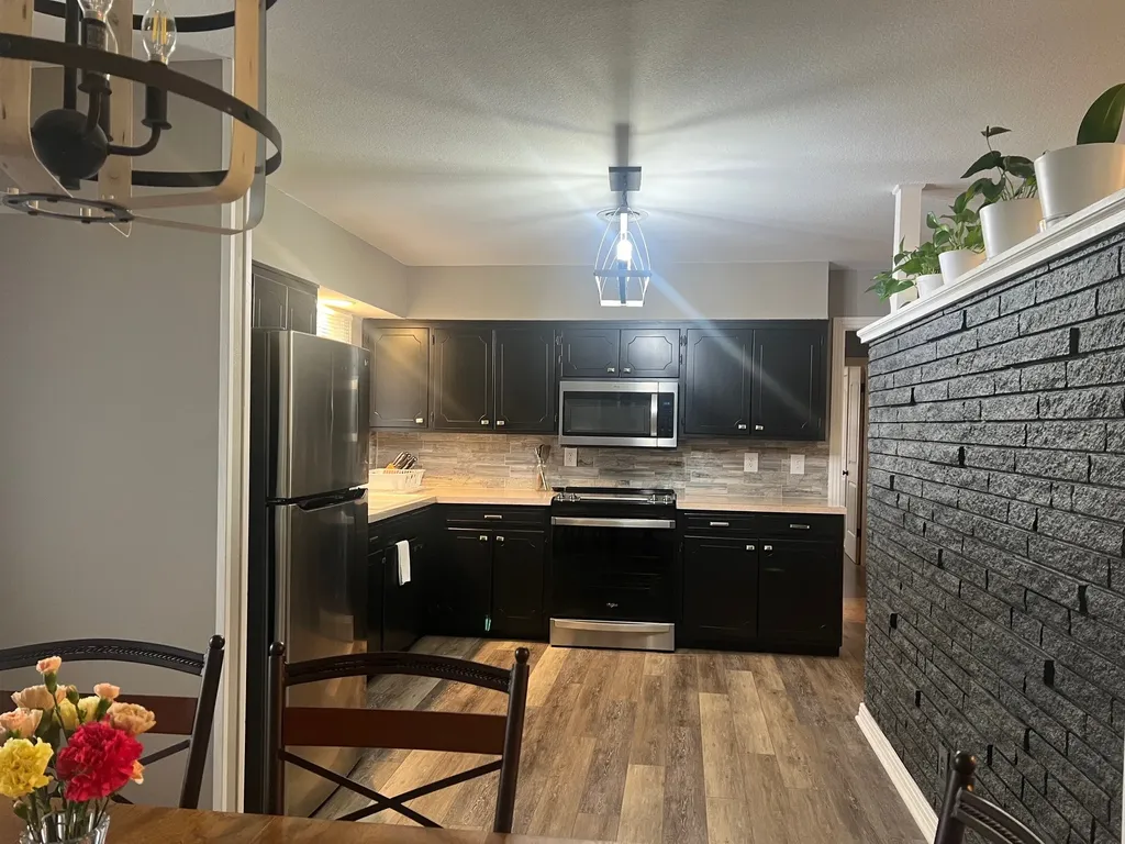 1305 Hillcrest Drive Graham TX 76450