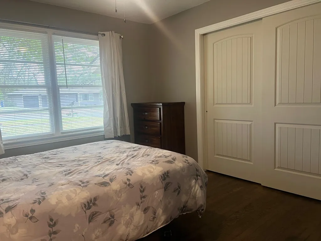 1305 Hillcrest Drive Graham TX 76450