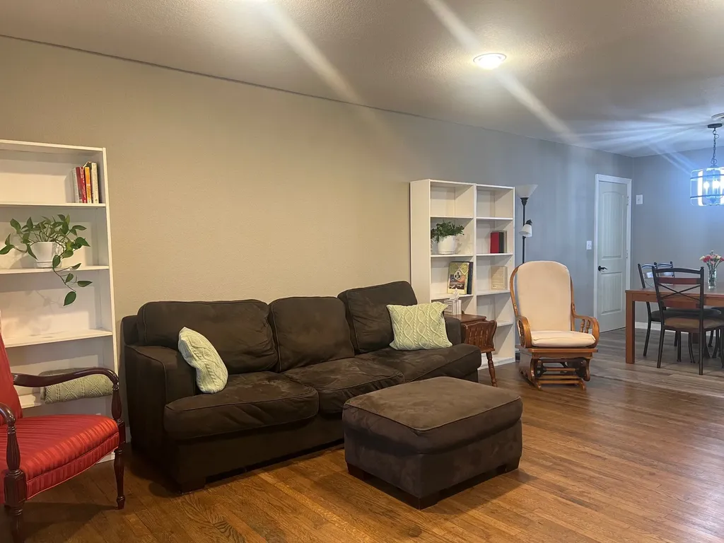 1305 Hillcrest Drive Graham TX 76450