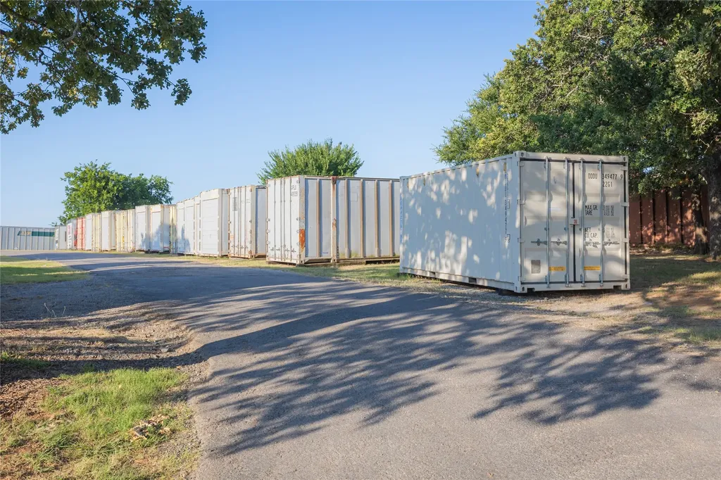 2520 E Highway 199 Springtown TX 76082