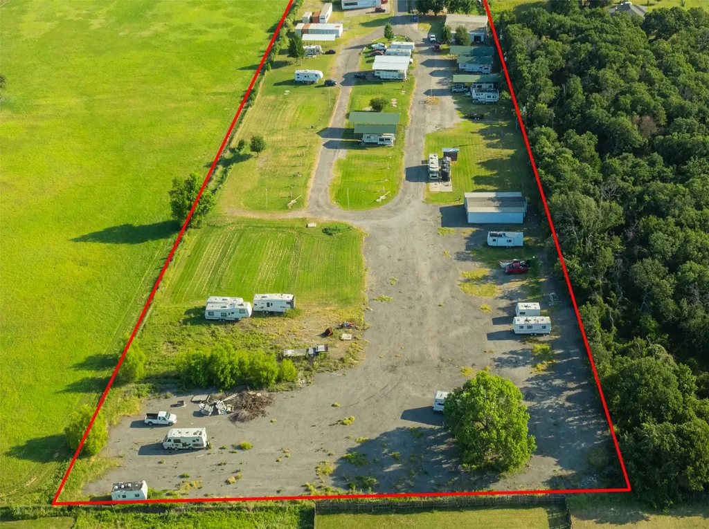 2520 E Highway 199 Springtown TX 76082