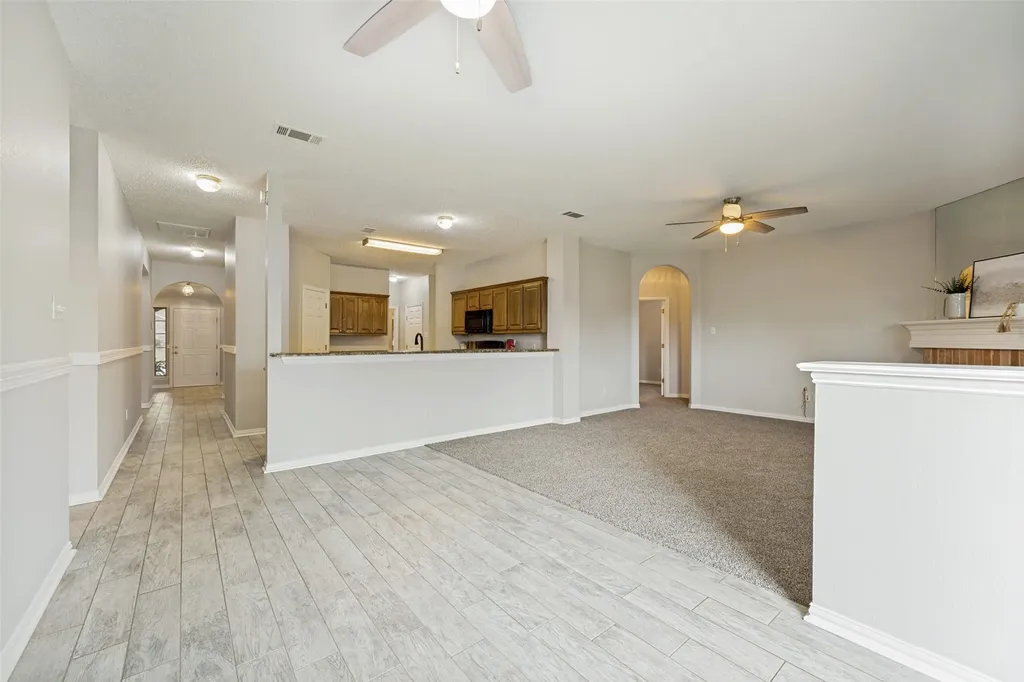100 Bullava Court Crowley TX 76036