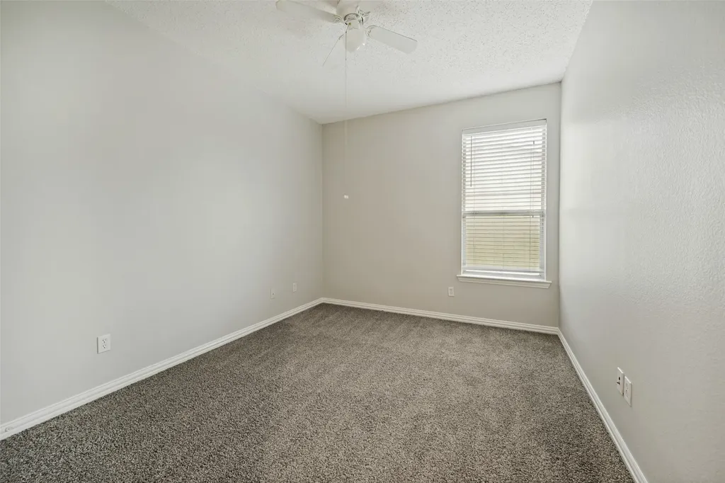 100 Bullava Court Crowley TX 76036