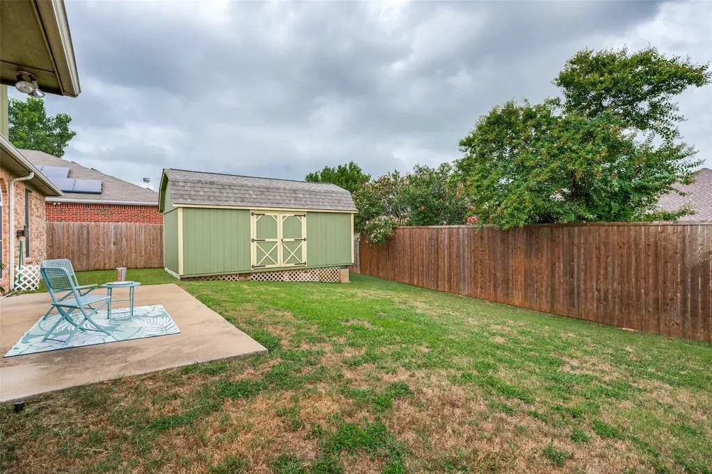 100 Bullava Court Crowley TX 76036
