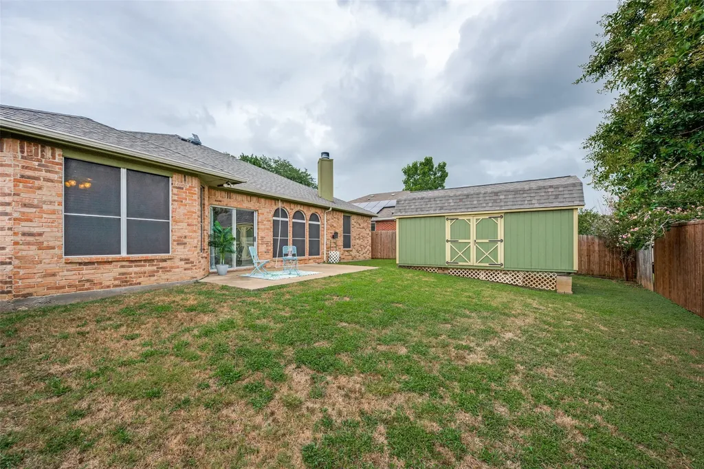 100 Bullava Court Crowley TX 76036