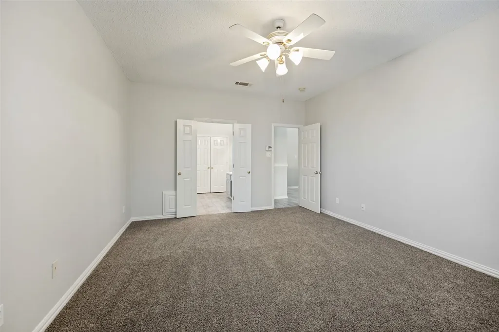 100 Bullava Court Crowley TX 76036