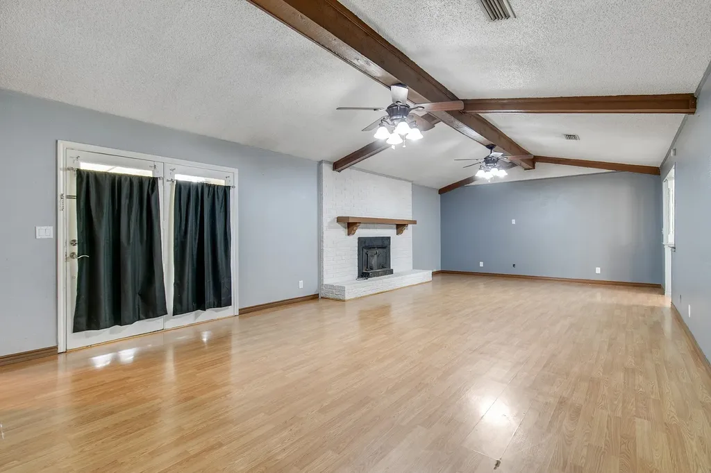 402 Baseline Road Krugerville TX 76227