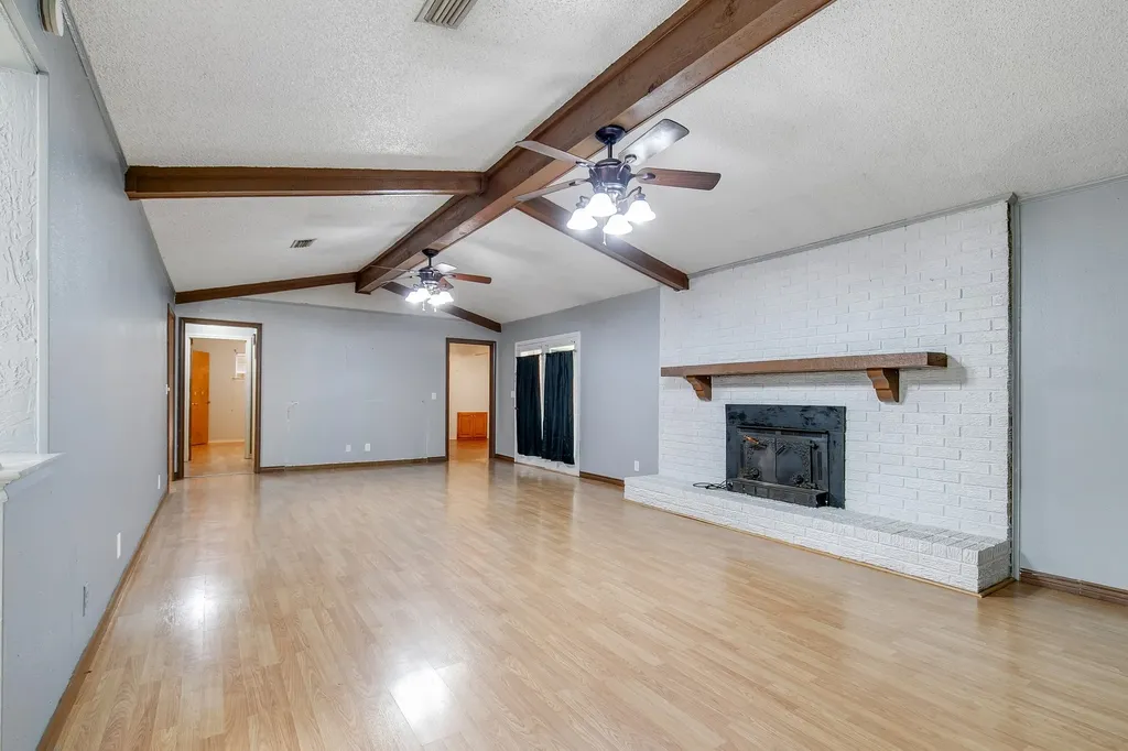 402 Baseline Road Krugerville TX 76227