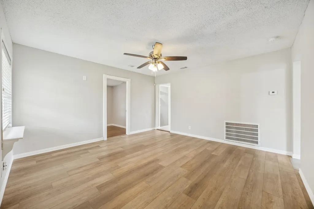 2822 Fir Park Richland Hills TX 76118