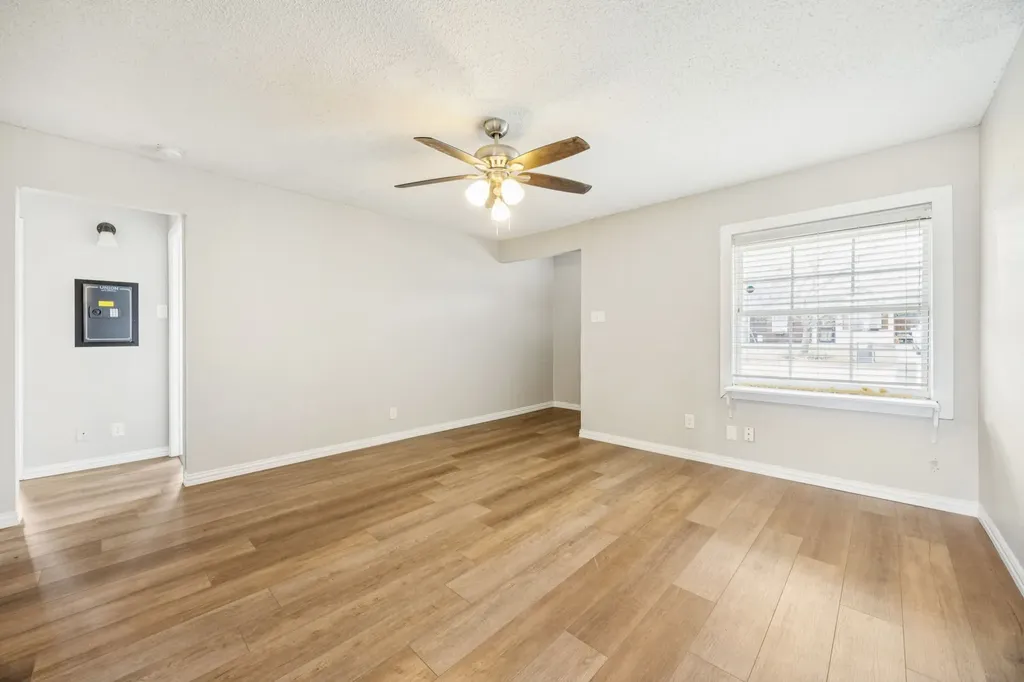 2822 Fir Park Richland Hills TX 76118