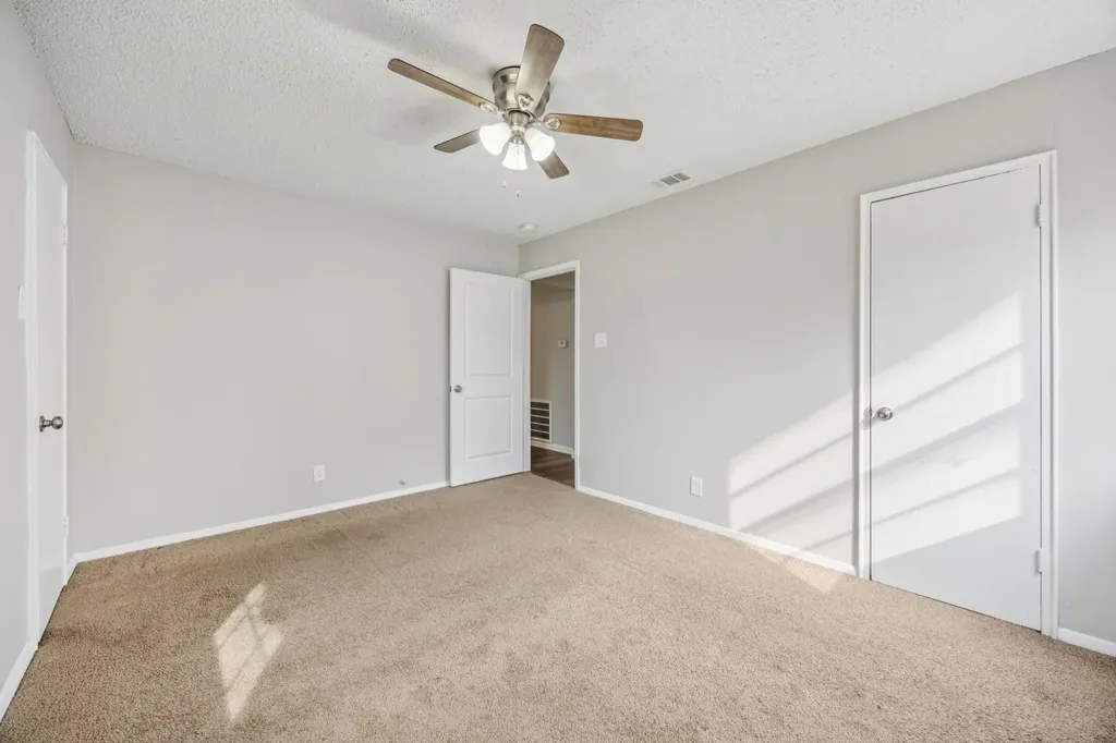2822 Fir Park Richland Hills TX 76118