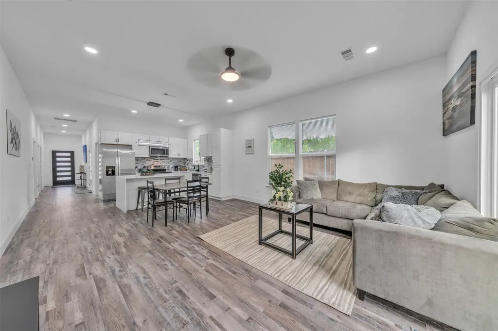 3613 Durango Trail Granbury TX 76048