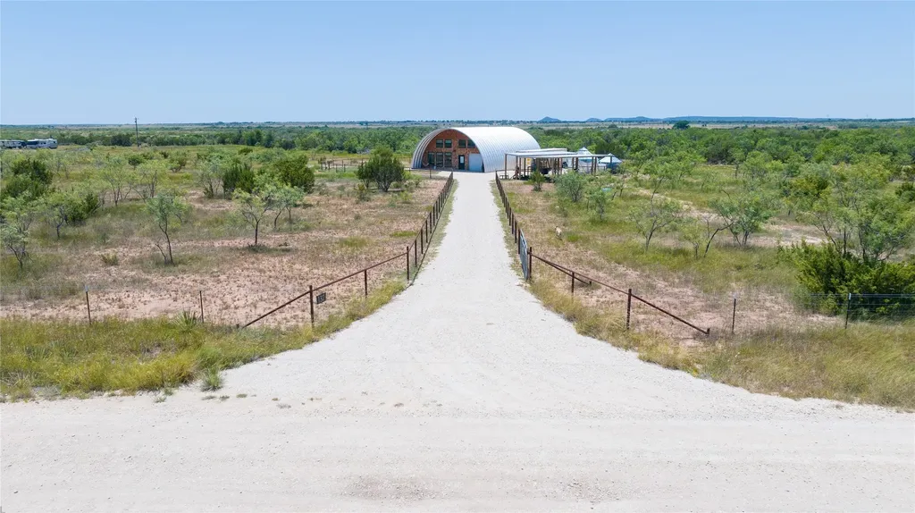 132 Anderson Road Wingate TX 79566