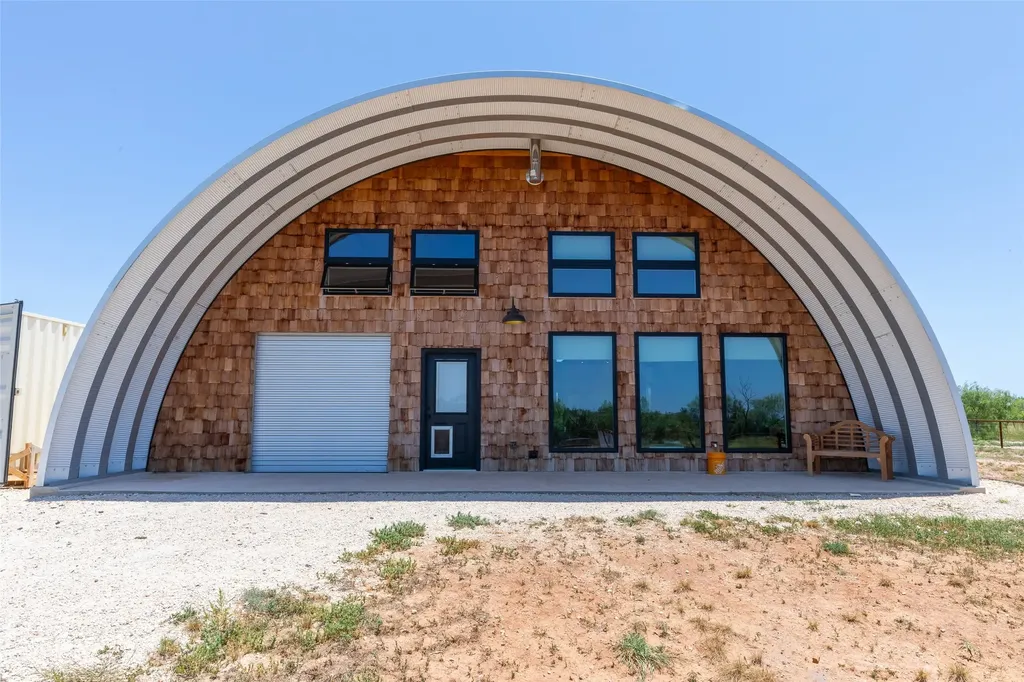 132 Anderson Road Wingate TX 79566