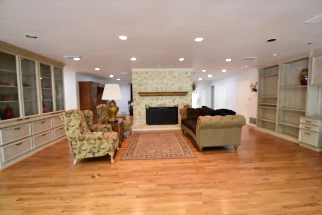1329 S Belt Line Road Mesquite TX 75149