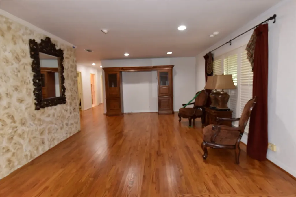 1329 S Belt Line Road Mesquite TX 75149