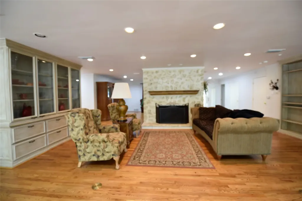 1329 S Belt Line Road Mesquite TX 75149