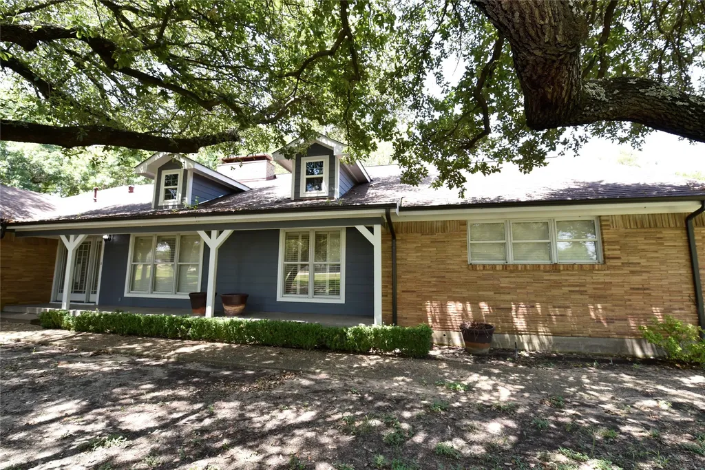 1329 S Belt Line Road Mesquite TX 75149