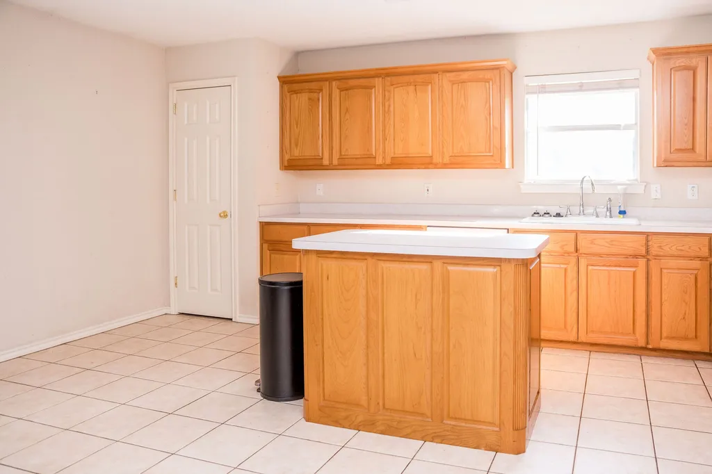 1193 County Road 318 Glen Rose TX 76043