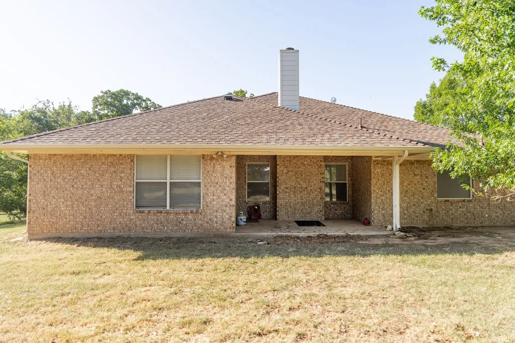 1193 County Road 318 Glen Rose TX 76043
