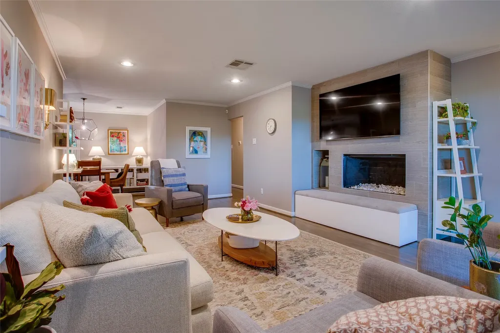 9039 Lanshire Drive Dallas TX 75238